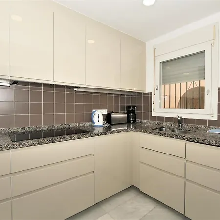 Port Townhouse Toby *