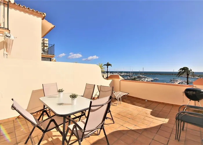 Port Townhouse Toby *