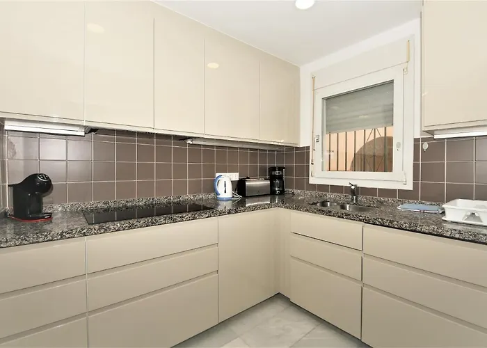 Port Townhouse Toby *