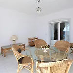 Port Townhouse Toby * אסטפונה